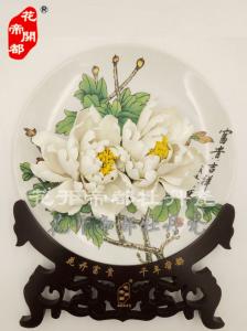 手工彩繪釉上彩牡丹瓷盤(pán) (4)